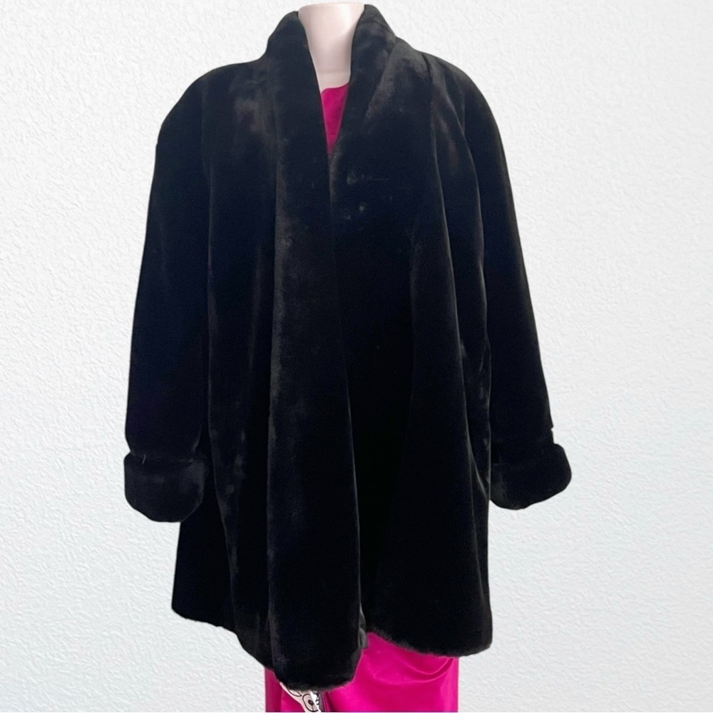 Vintage Ultra Fur USA Faux Fur Mob Wife Glam Coat Dark Brown SZ Medium